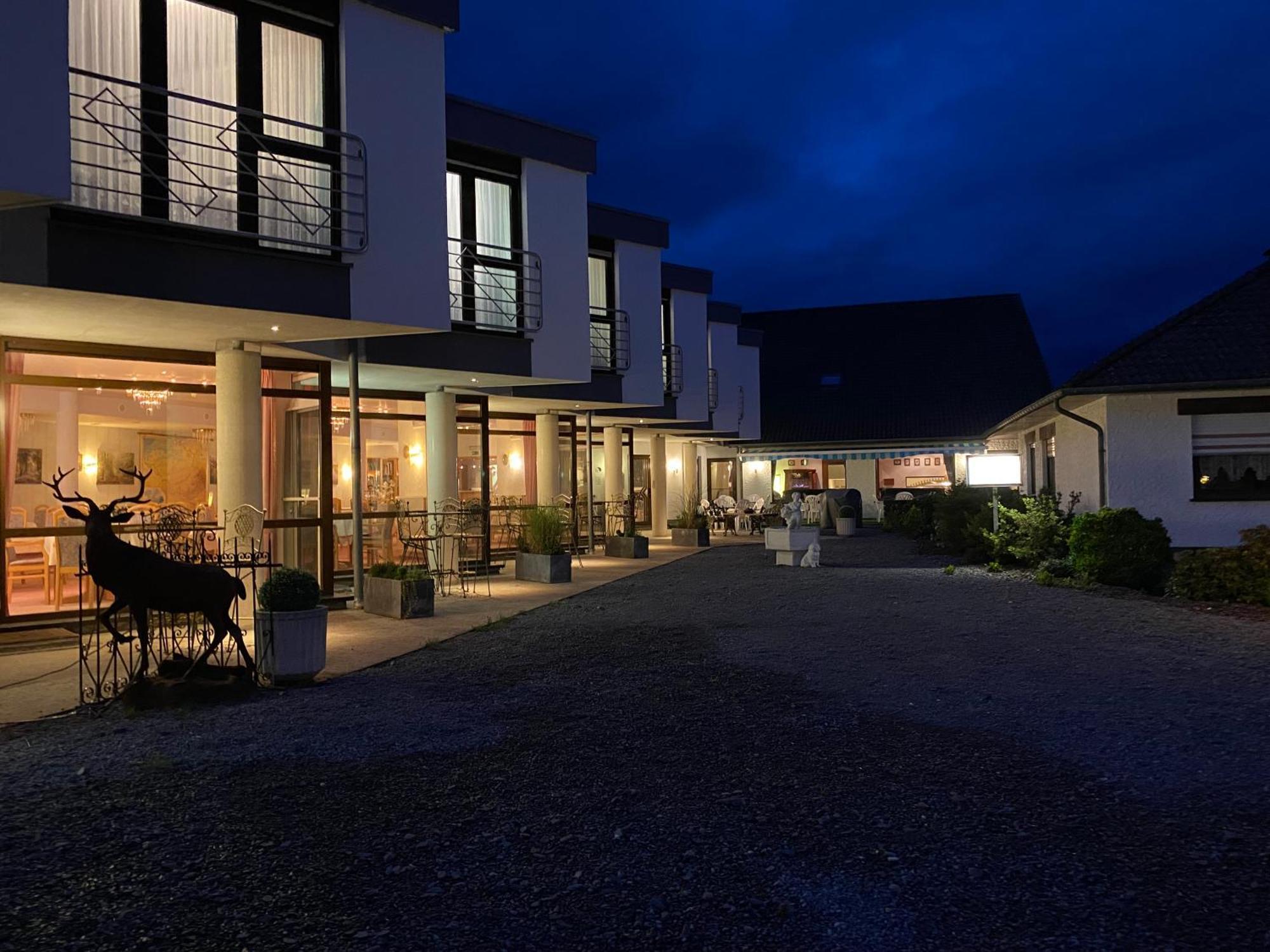 Hotel Altitude Burg Reuland Exterior foto